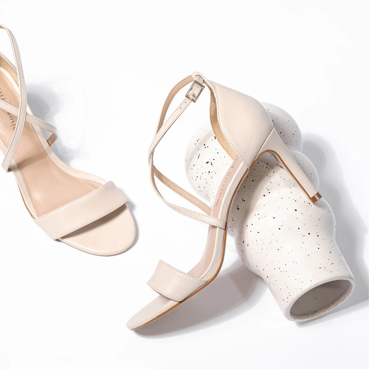 AUDREY BEIGE