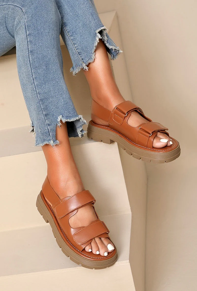 DAGMAR CAMEL